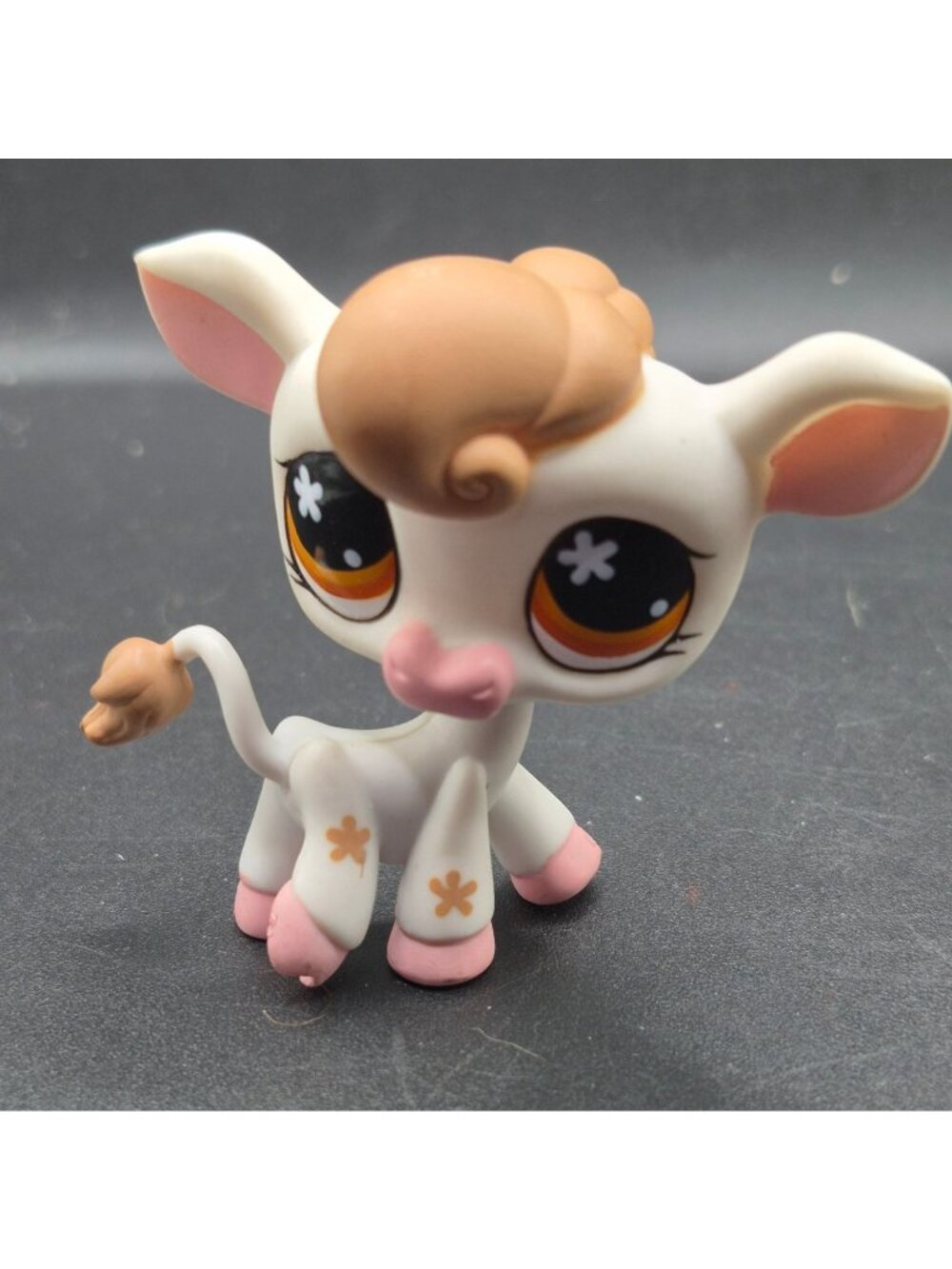 Littlest Pet Shop LPS #476 White Cow With Pink Hooves  Brown Details